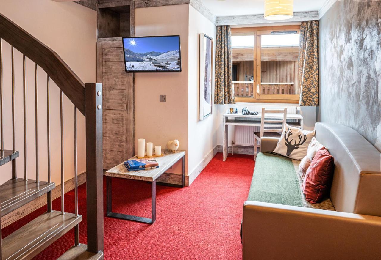Hotel L'Aiguille Percee ティニュ エクステリア 写真