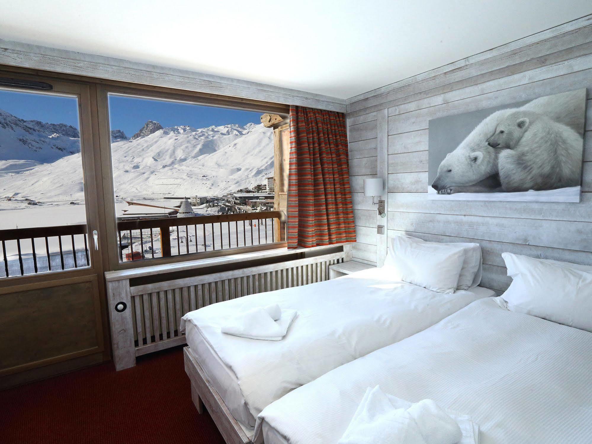 Hotel L'Aiguille Percee ティニュ エクステリア 写真