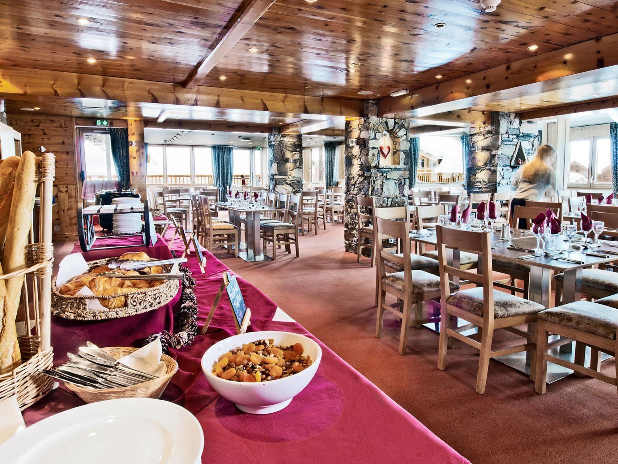 Hotel L'Aiguille Percee ティニュ エクステリア 写真